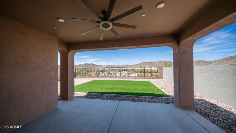 13362 W Eagle Feather Rd Exterior Photos
