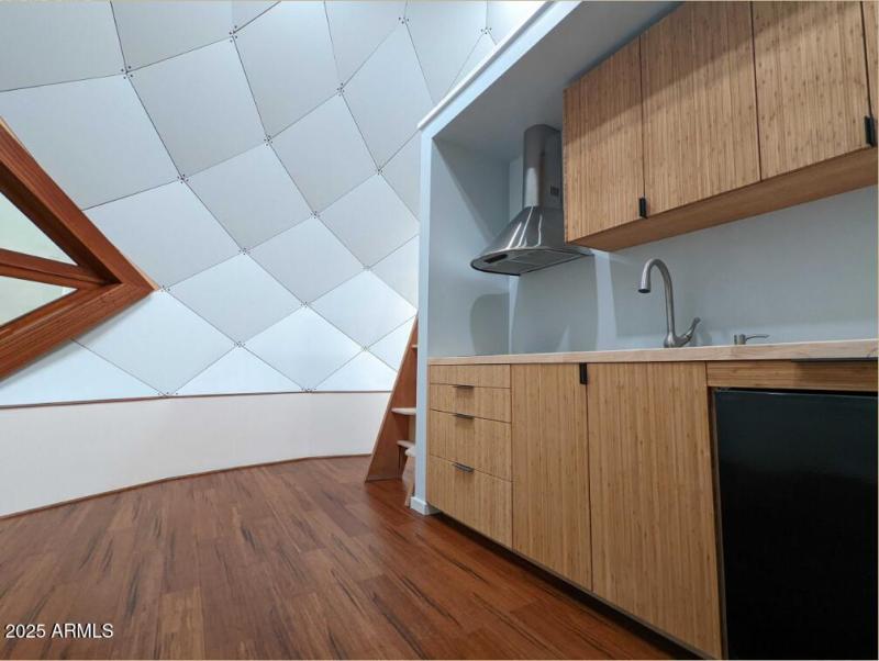Zomes Interior 2