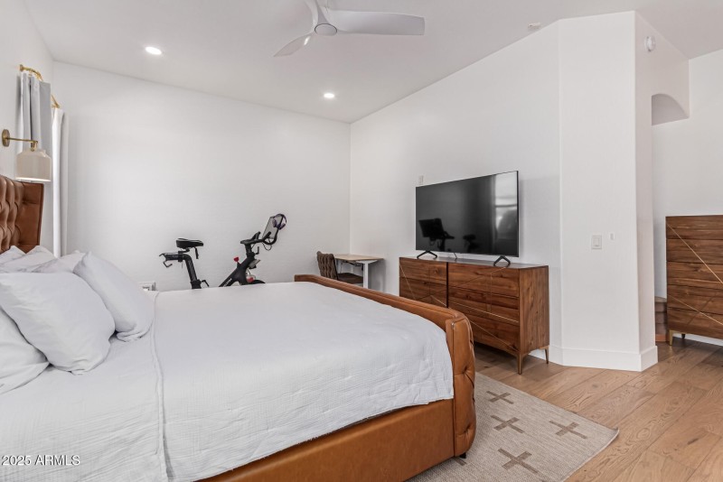 18 Parkview
