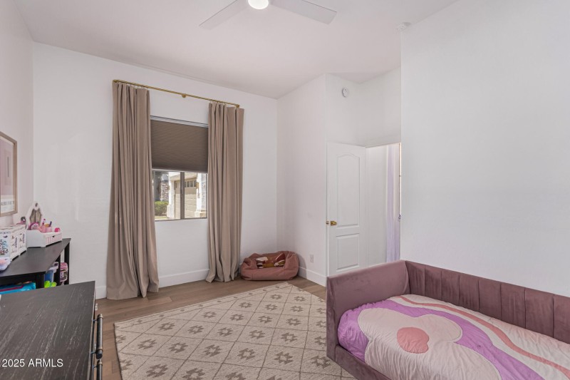 25 Parkview
