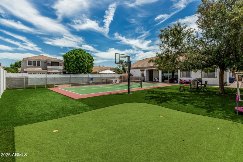 35 Parkview