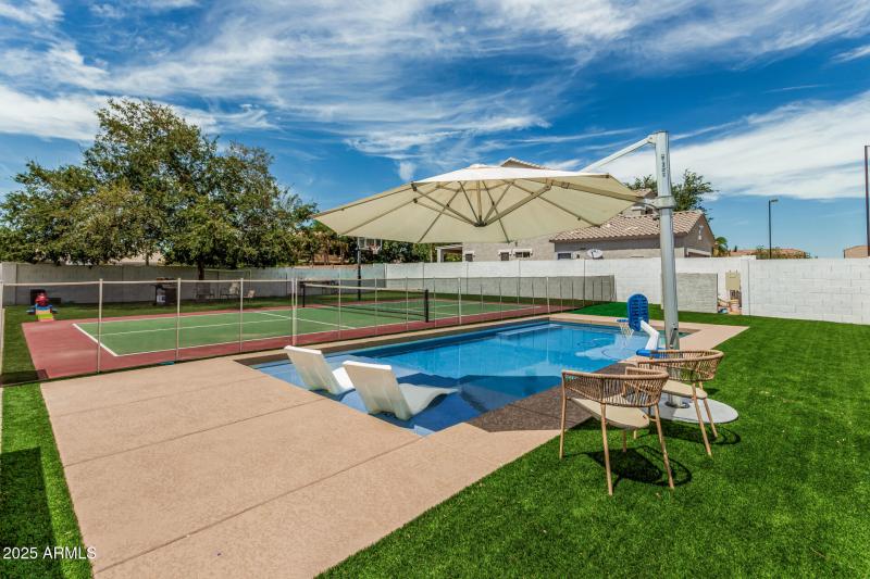 40 Parkview