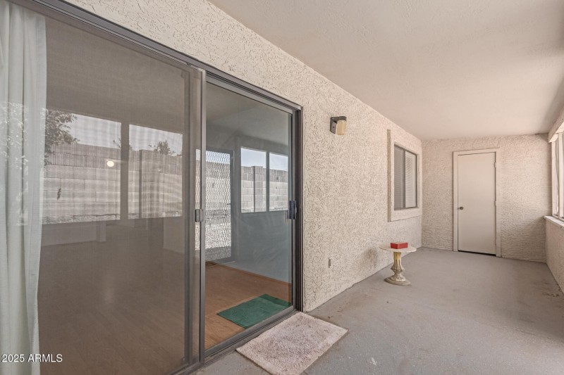 SCREENED PATIO