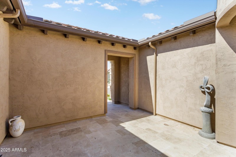 09-26686 W Piute Ave
