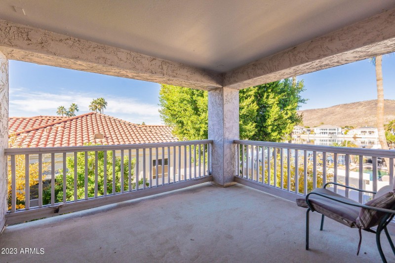 Large patio off primary bedroom