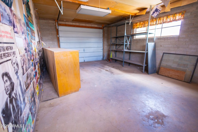 Garage IMG_9453