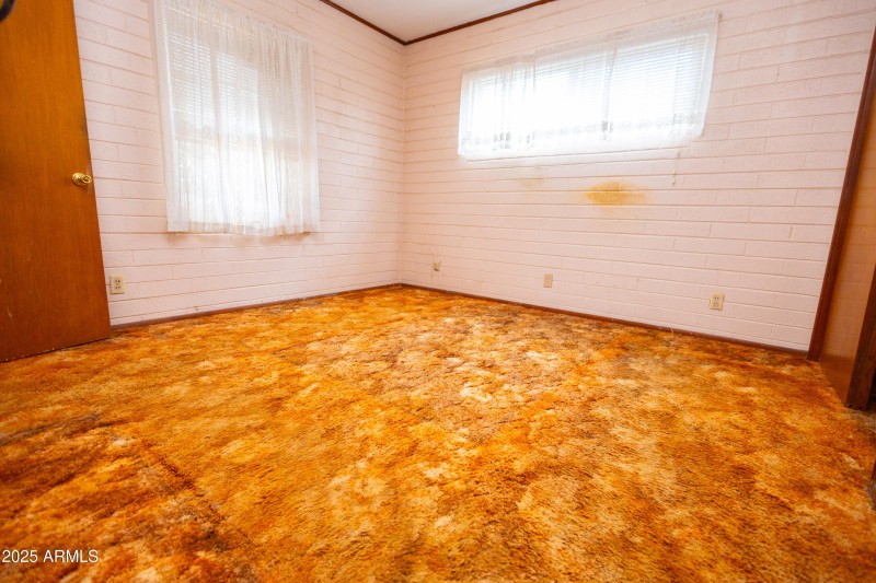 Bedroom IMG_9437