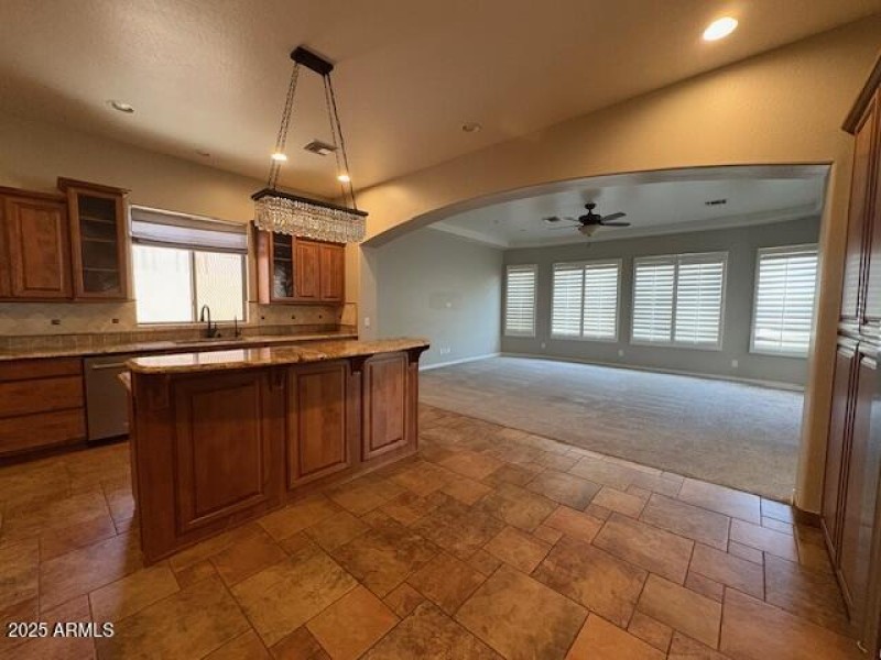 206 W Crimson Kitchen