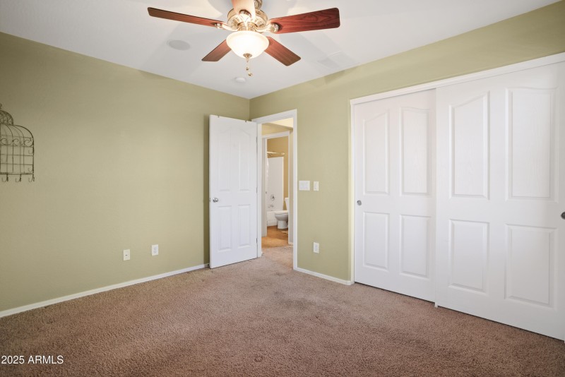 Room 1 photo 2