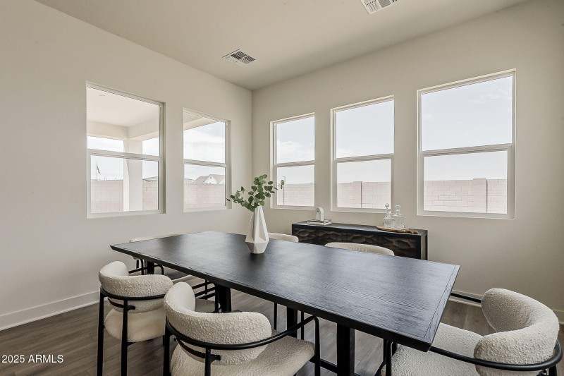20-web-or-mls-Horse Trail Way-20