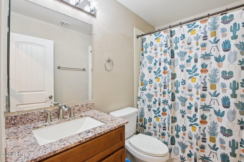 26-web-or-mls-W Devonshire Ave-S2008-026