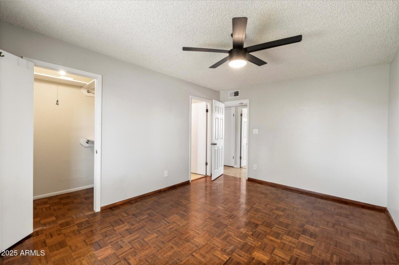 Primary - Walk-in Closet