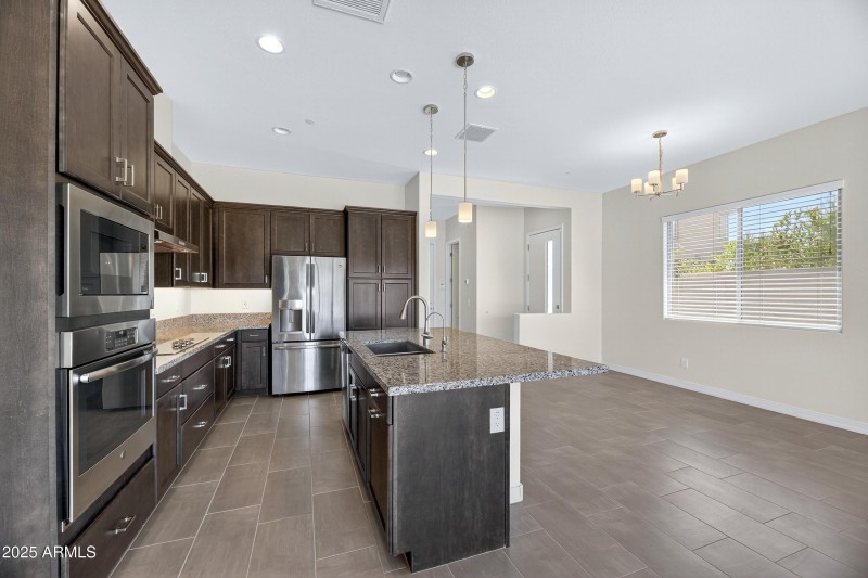 Convenient Kitchen