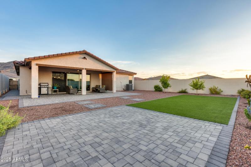 Pavers, Synthetic Grass, Desert Landscap