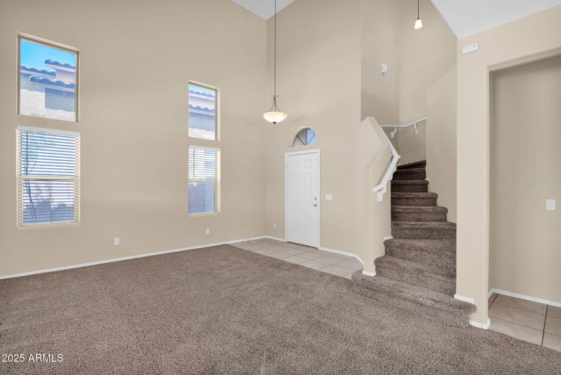 4294 Woodshed - 05Living Room and Entry