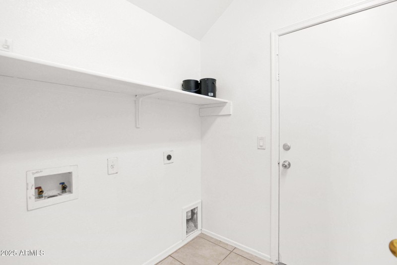 4294 Woodshed - 16Laundry Room