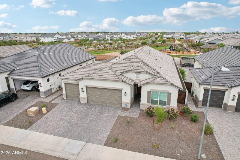 50-web-or-mls-W Lone Cactus Dr-S2008-050