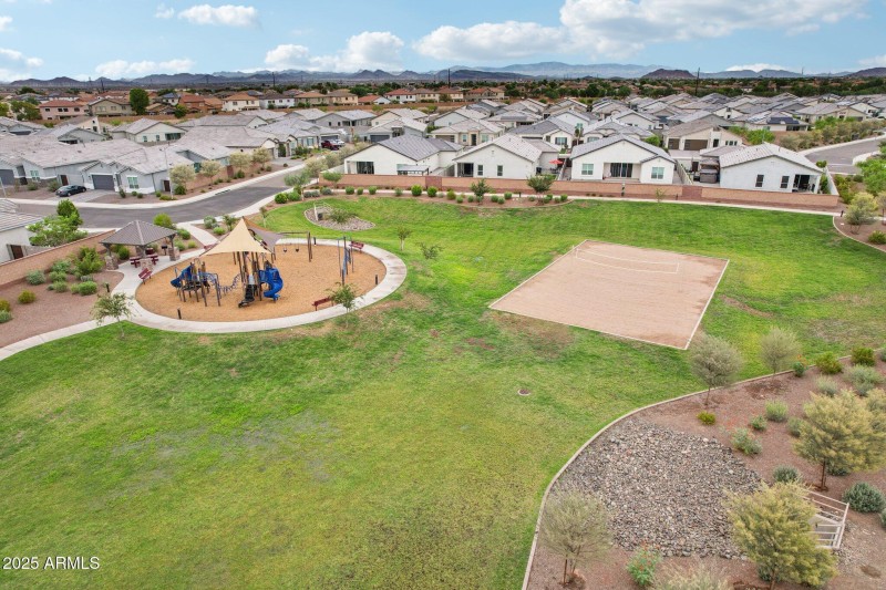 56-web-or-mls-W Lone Cactus Dr-S2008-056