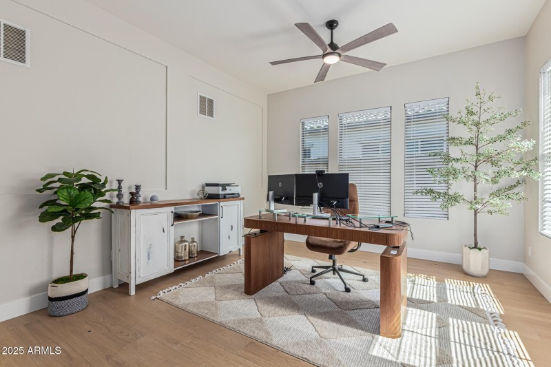 Office or 4th bedroom