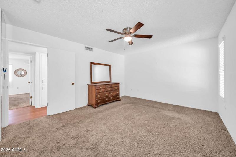 10726 W Denham Dr-18