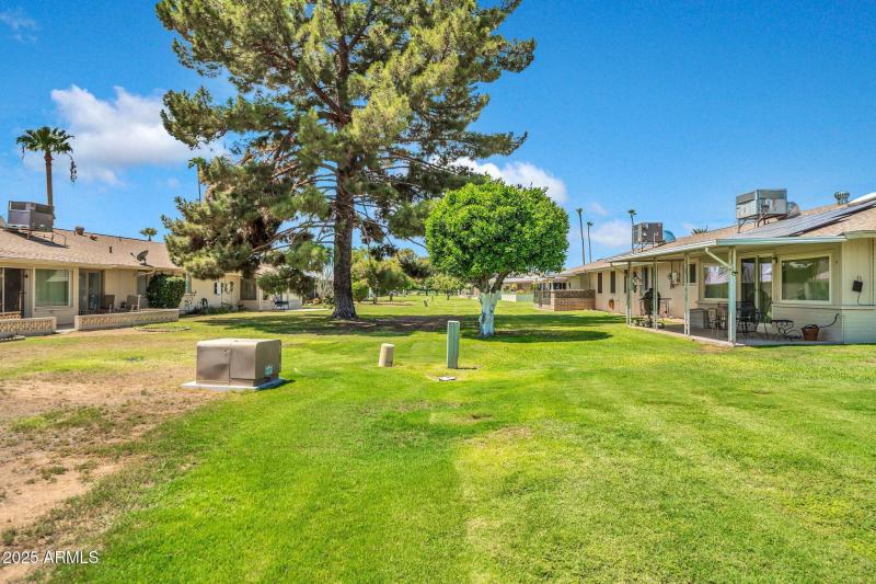 10726 W Denham Dr-32