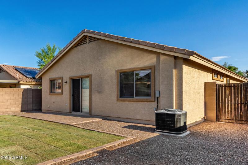 Low-Maintenance Backyard