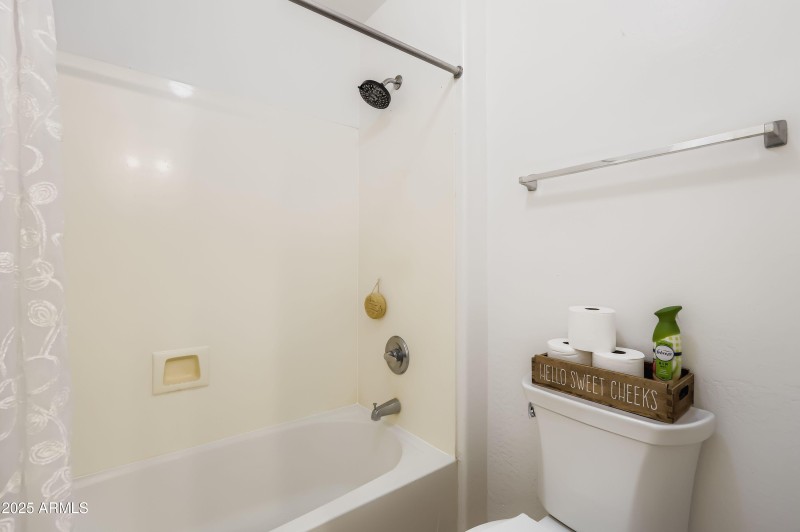 2nd Floor Bathroom 01