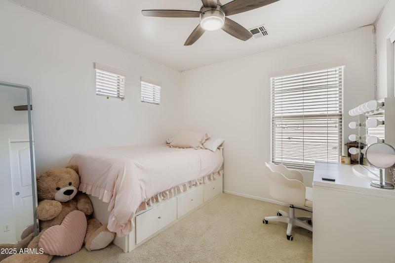 Bedroom4