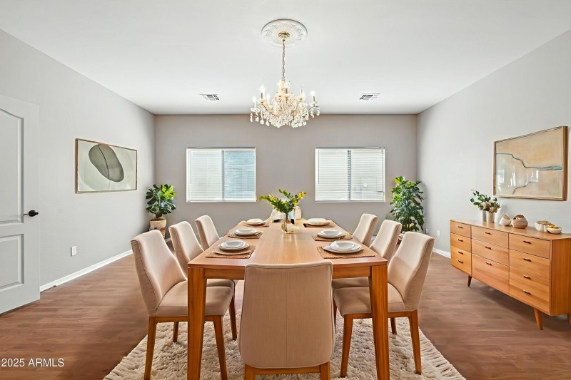 Dining Room Virtually Staged
