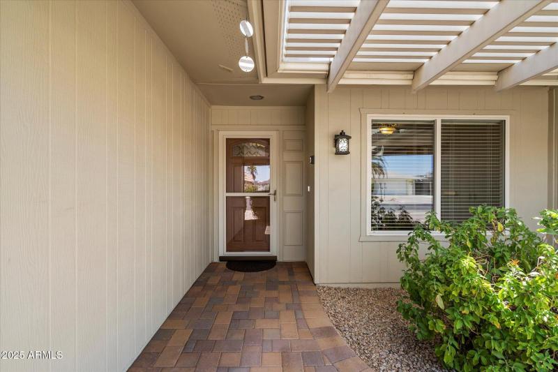 Custom paver entry & matching driveway