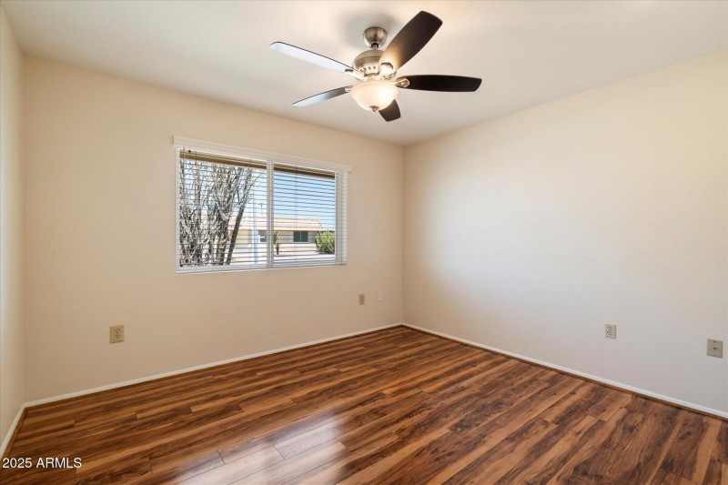 Guest bedroom 2