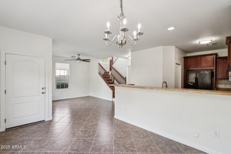 10-web-or-mls-E Waterman St-S2108-009