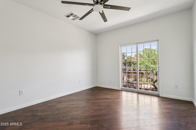 20-web-or-mls-E Waterman St-S2108-018