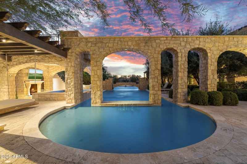 15 - Pool 3