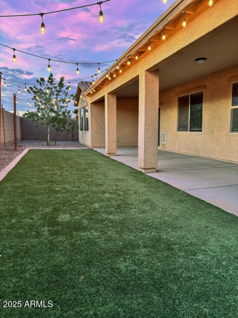 Pic 20 Backyard Patio