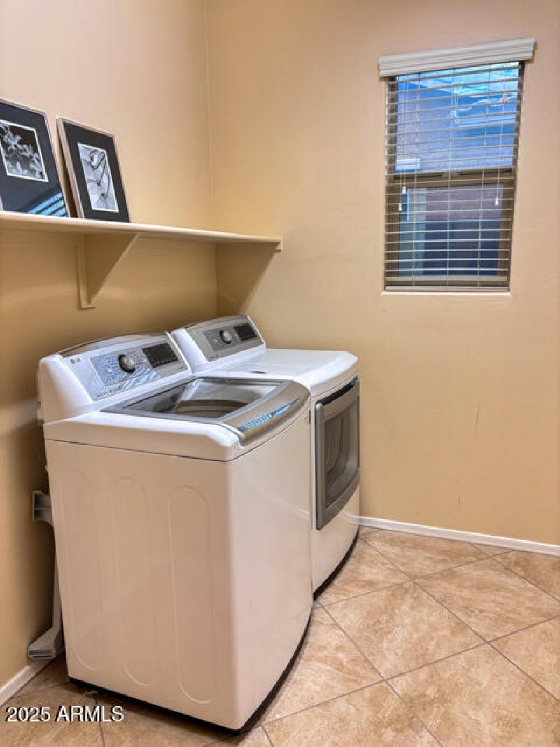 Pic 16 Laundry