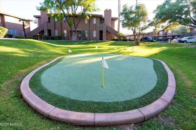 Putt-putt