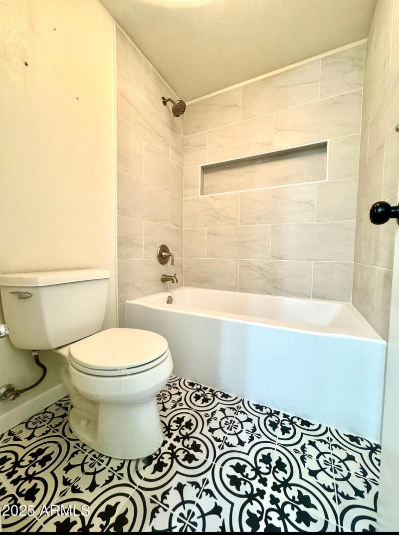 Upstairs Jack n Jill