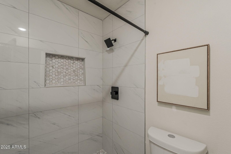 Primary En Suite