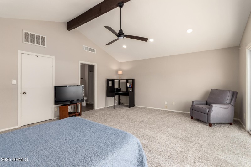 Upstairs Suite