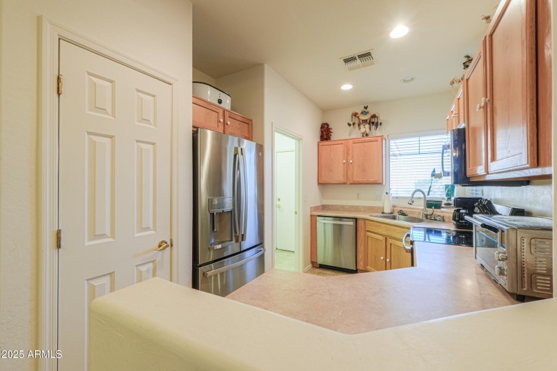 10806 E PERALTA CANYON Dr
