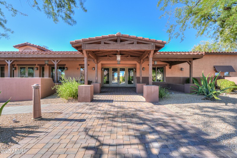 10806 E PERALTA CANYON Dr