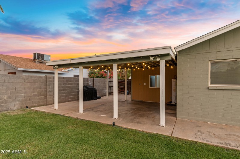 2358 E Caballero St-44