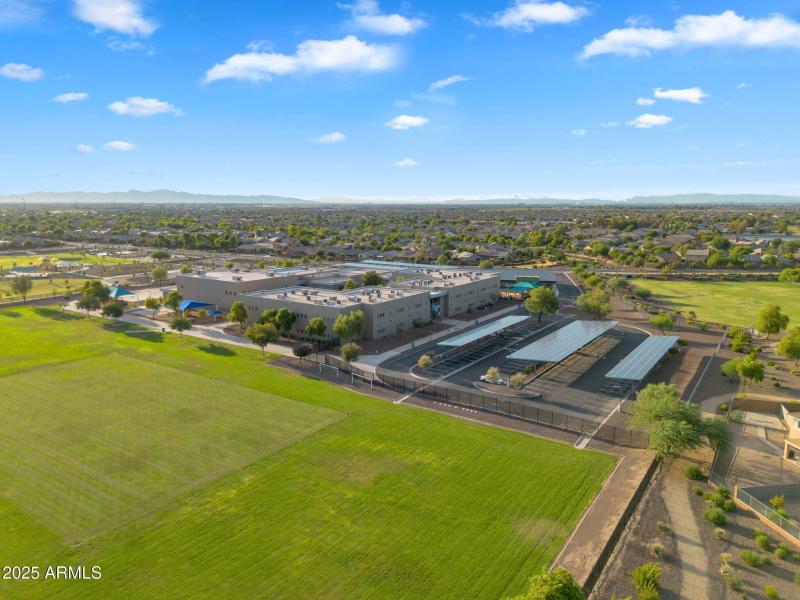 036_110-web-or-mls-dji_0072_405