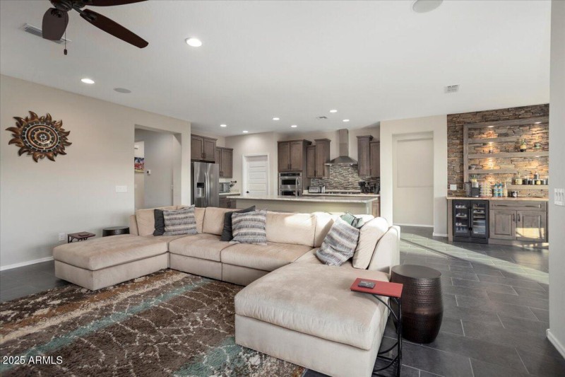 Great Room to Kitchen