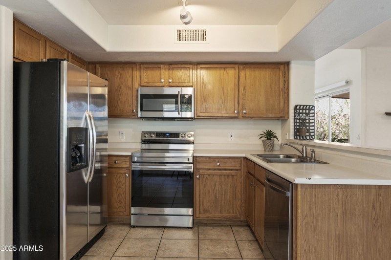 Spacious Kitchen