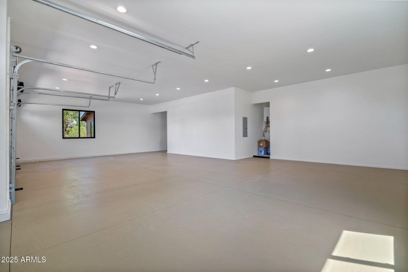 garage