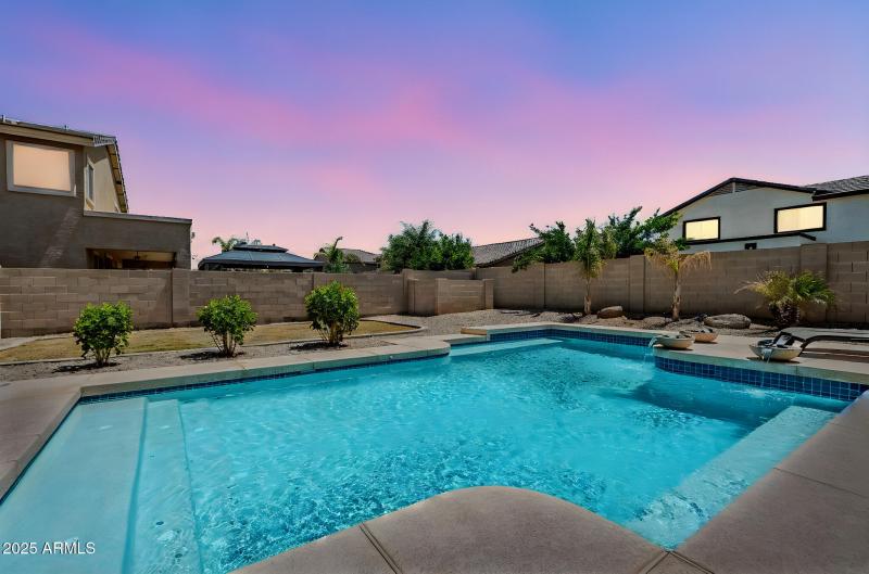 1-web-or-mls-Sylvan-53 day to dusk