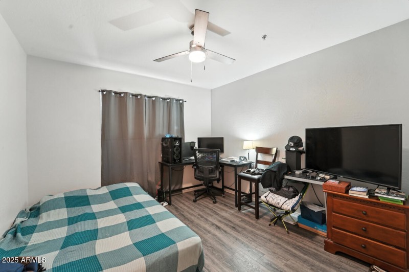 3301 E Earl Dr. Unit 107-13