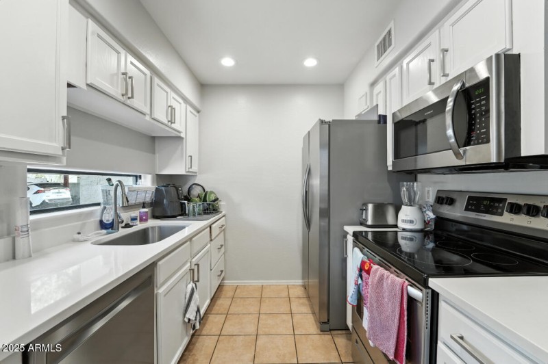 3301 E Earl Dr. Unit 107-07
